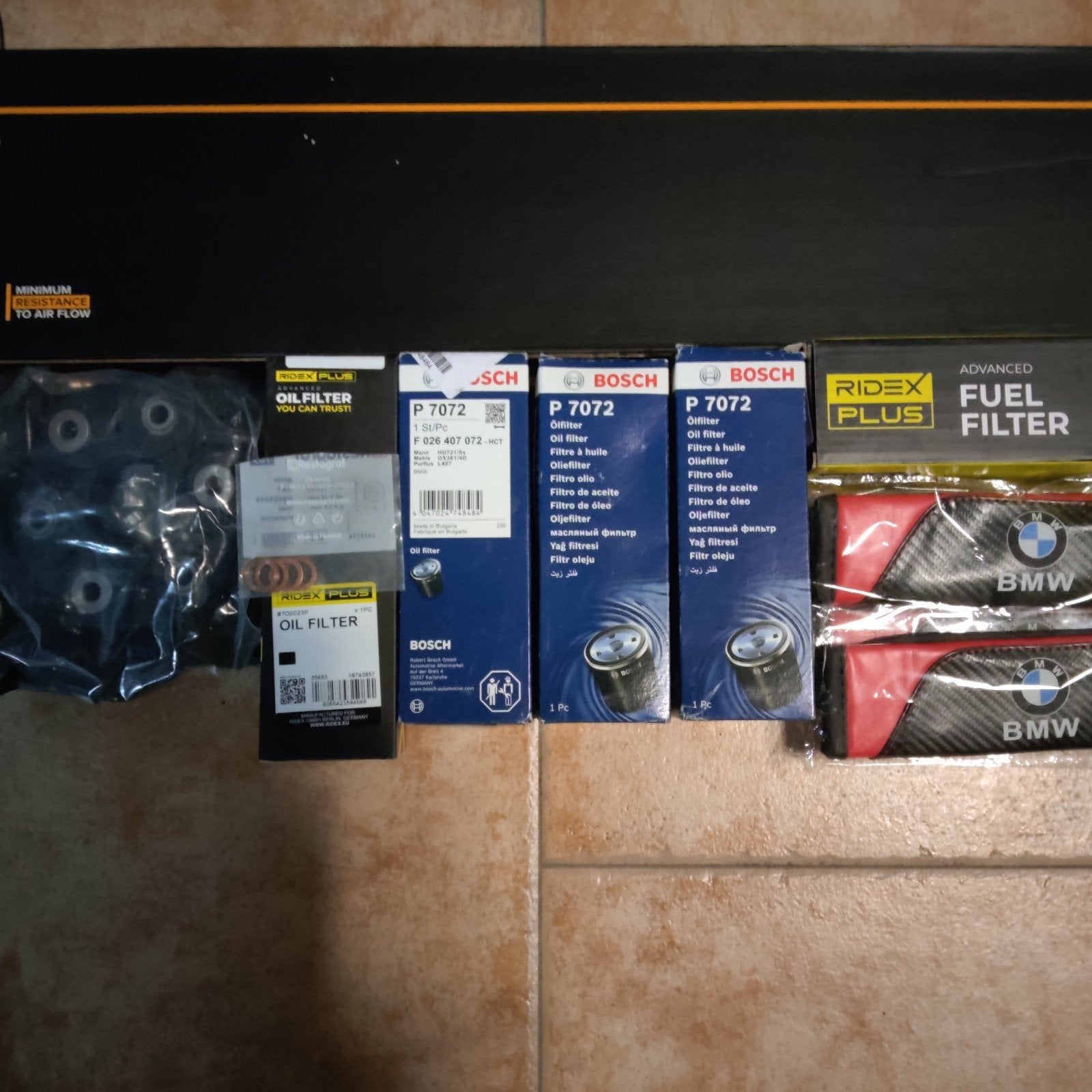 Vend pièces neuves pour entretien voiture BMW série 1, Enlèvement ou Envoi