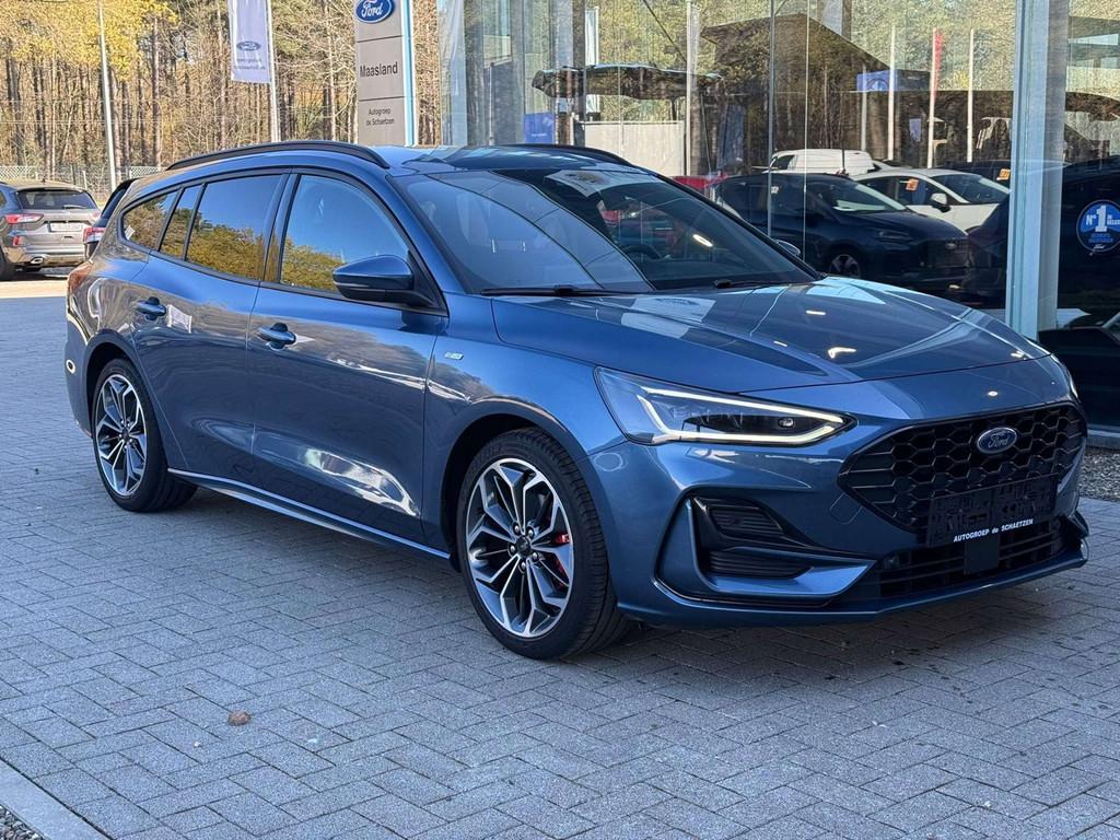 Ford Focus Clipper St-Line X (bj 2023, automaat), Auto's, Gebruikt, Zwart, Blauw, USB
