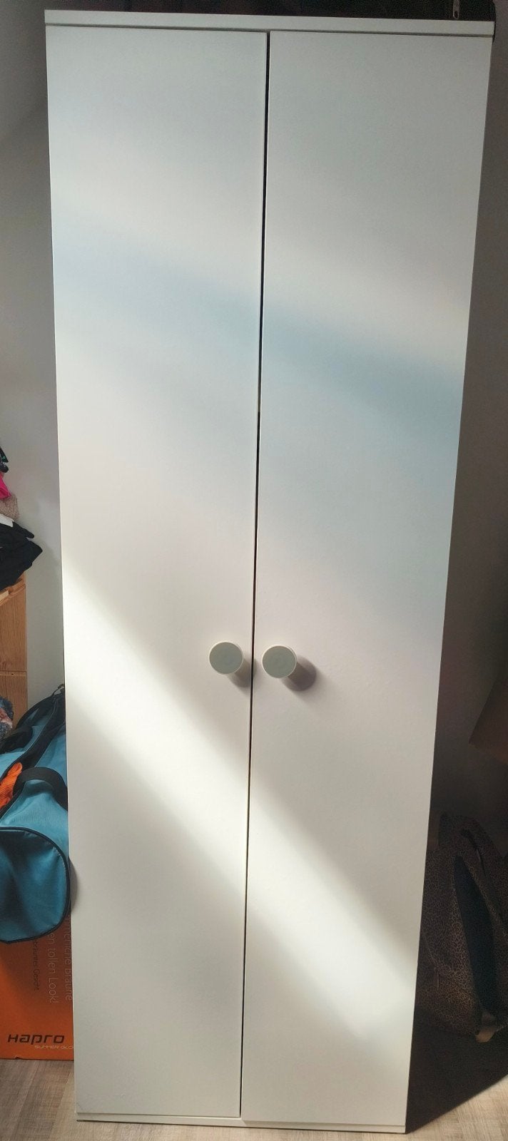 kleding kast, Ophalen