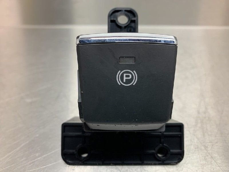 COMMUTATEUR FREIN A MAIN ELECTRIQUE Subaru XV (GT / GX), Utilisé, Subaru