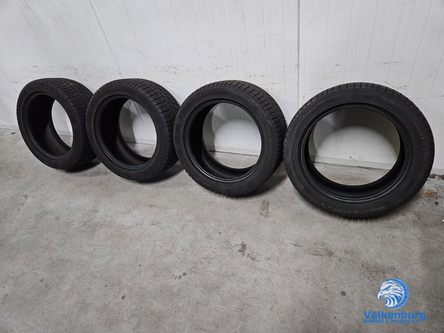 6-7mm! Winterbanden 245/45R17 Continental ContiWinterContact, Auto-onderdelen, Banden en Velgen, -, -, 17 inch, Band(en)