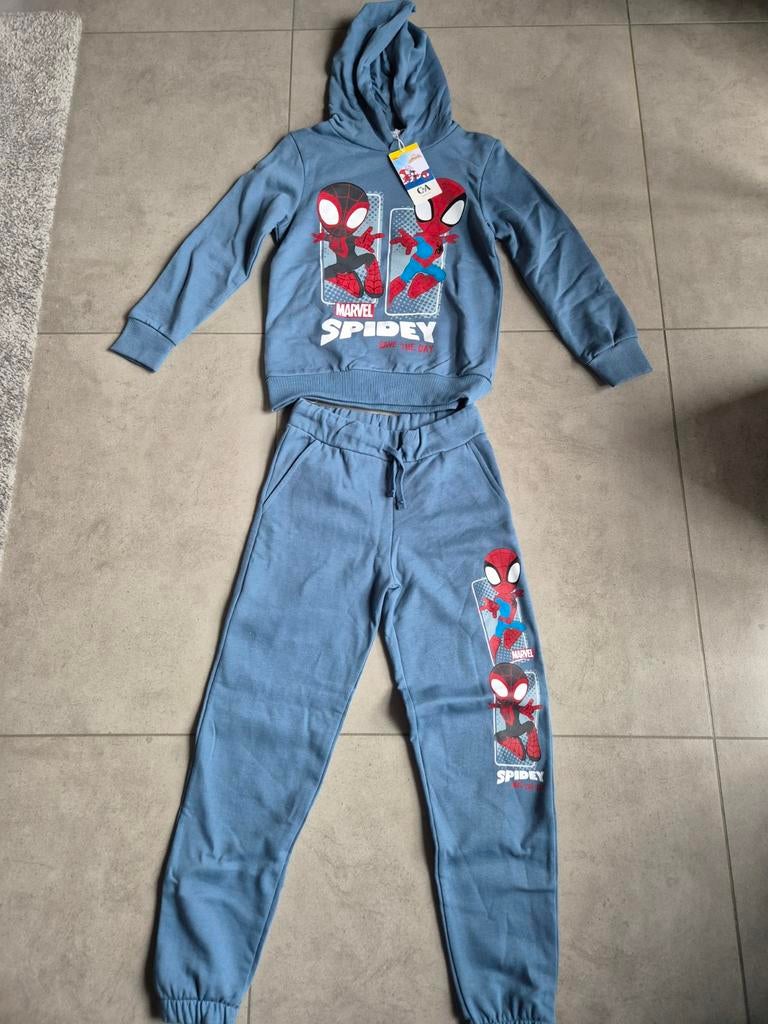 Costume 2 pièces Spiderman pour garçons neuf, Enfants & Bébés, Enlèvement ou Envoi