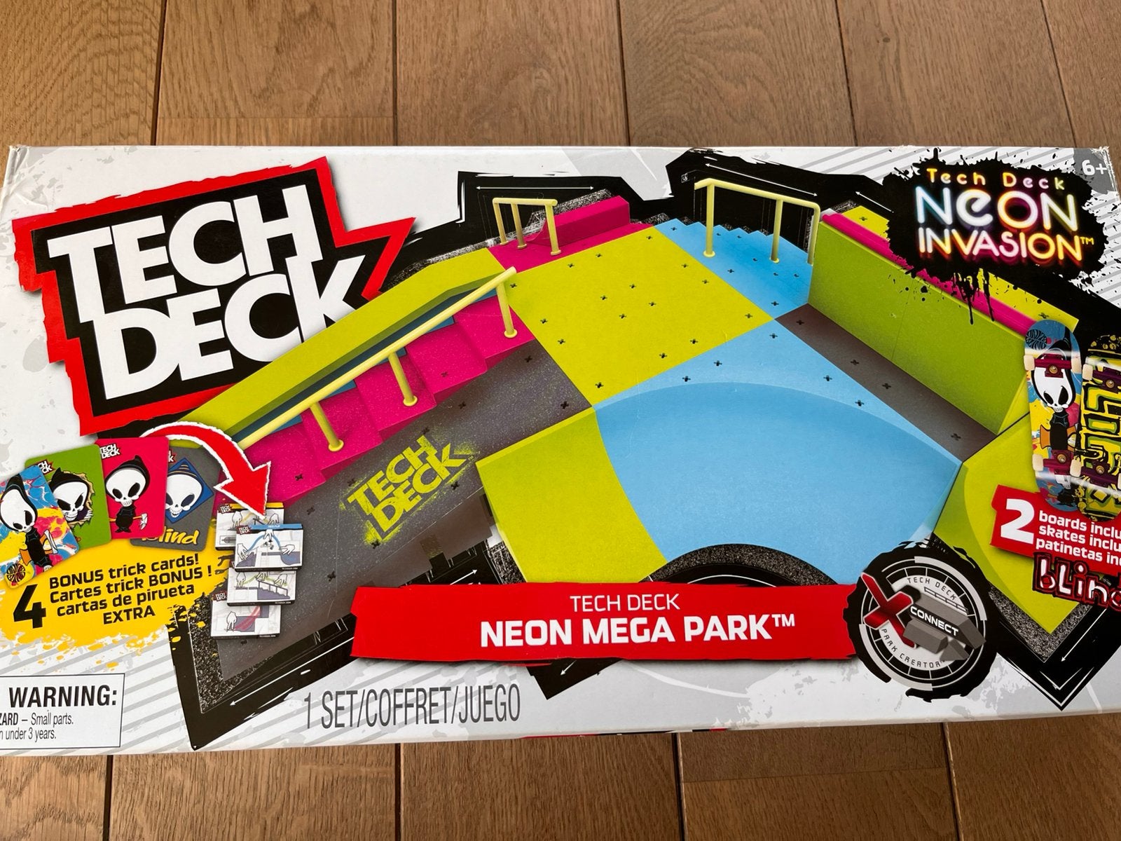 Teck deck neon mega park, Ophalen, Zo goed als nieuw