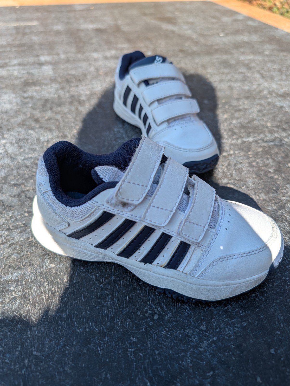 Tennisschoenen/ sneakers van K-Swiss maat 30, Sport en Fitness, Tennis, Ophalen, Zo goed als nieuw, Schoenen, K-Swiss