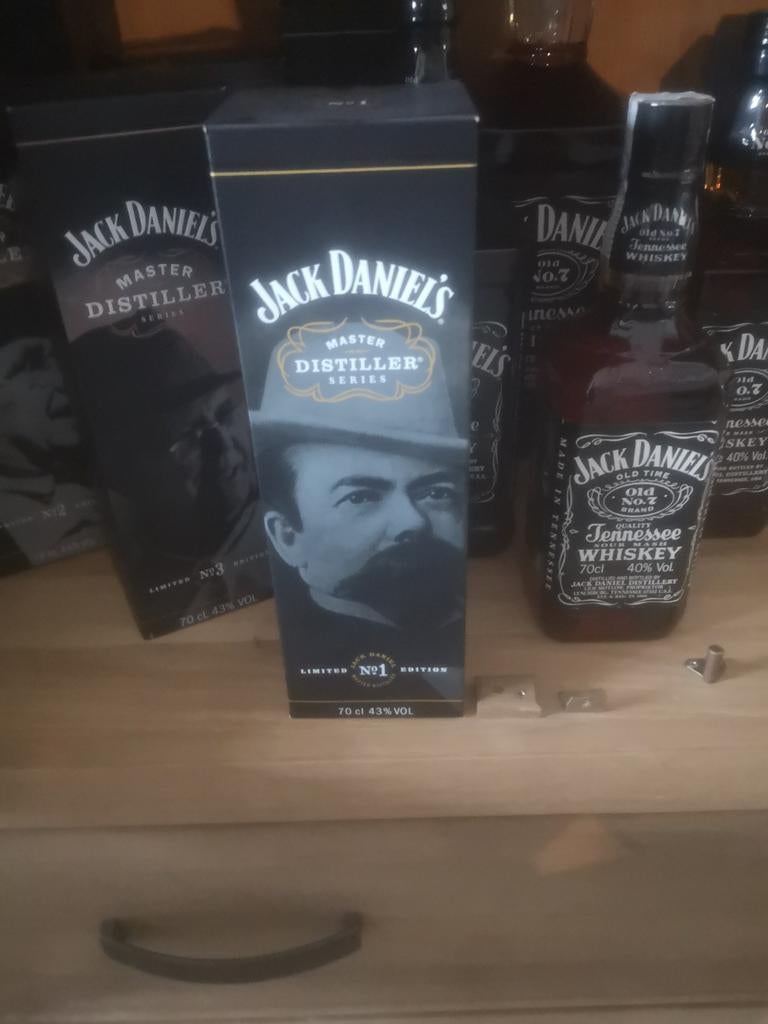 Jack daniels master distiller nr 1, Ophalen
