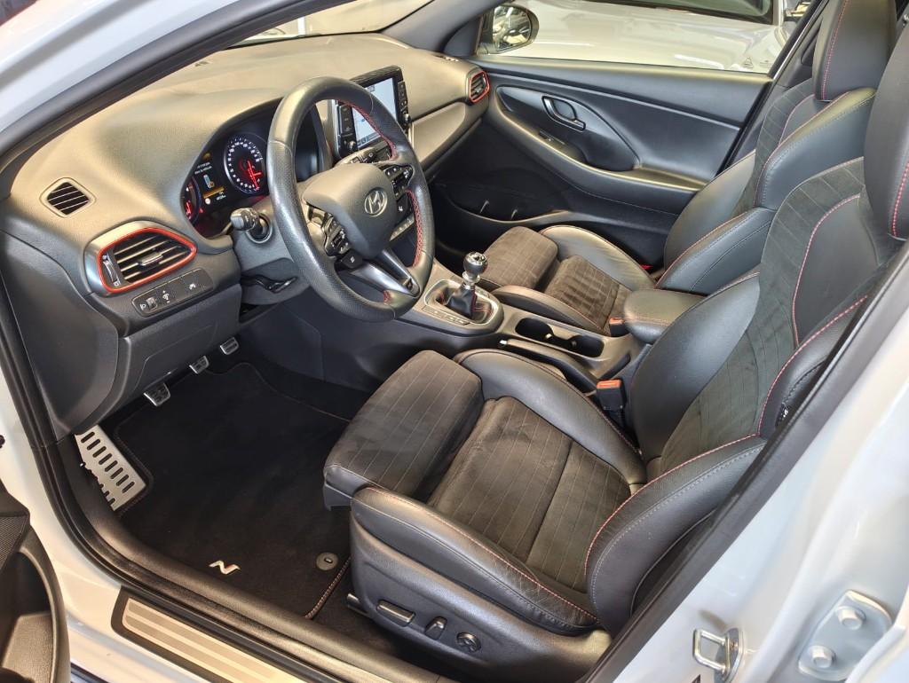 HYUNDAI I30 N Performance Pack *TOIT OUVRANT*ALCANTARA*CAM*, Autos, 188 g/km, Achat, Entreprise, Boîte manuelle