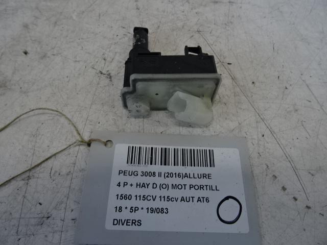 DIVERS DIVERS 3008 II (M4 / MC / MJ / MR) (D5131.01), Utilisé, Peugeot