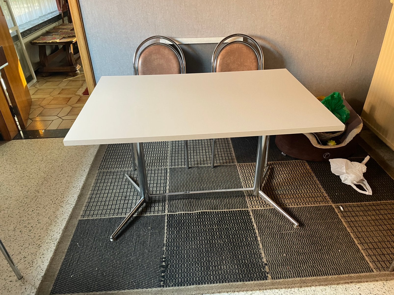 Vintage keukentafel en stoelen, Ophalen, Gebruikt