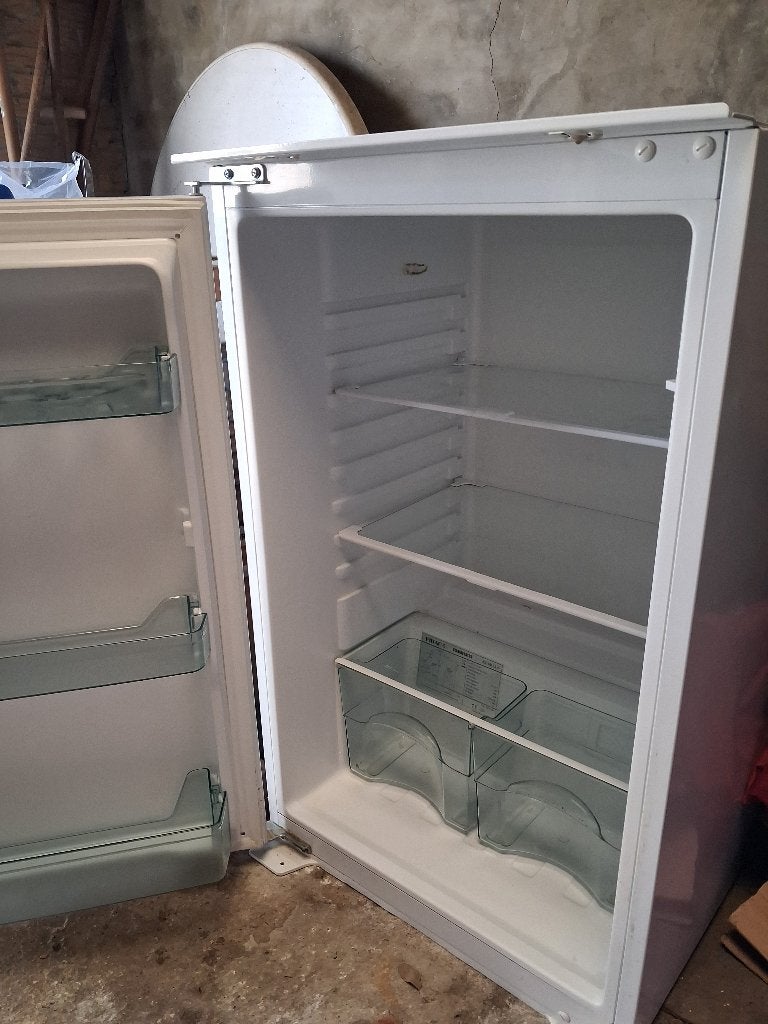 Ijskast, 100 tot 150 liter, Energieklasse A of zuiniger, 45 tot 60 cm, Ophalen