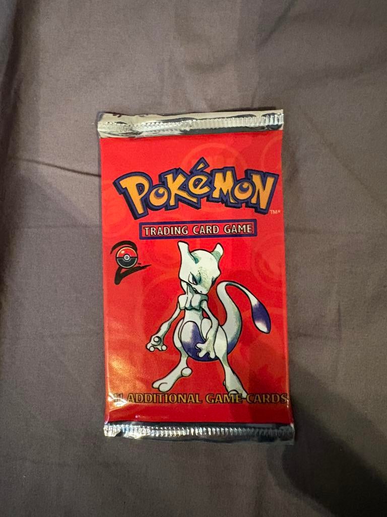 Pokemon booster pack base set 2, Hobby en Vrije tijd, Ophalen of Verzenden, Zo goed als nieuw, Booster