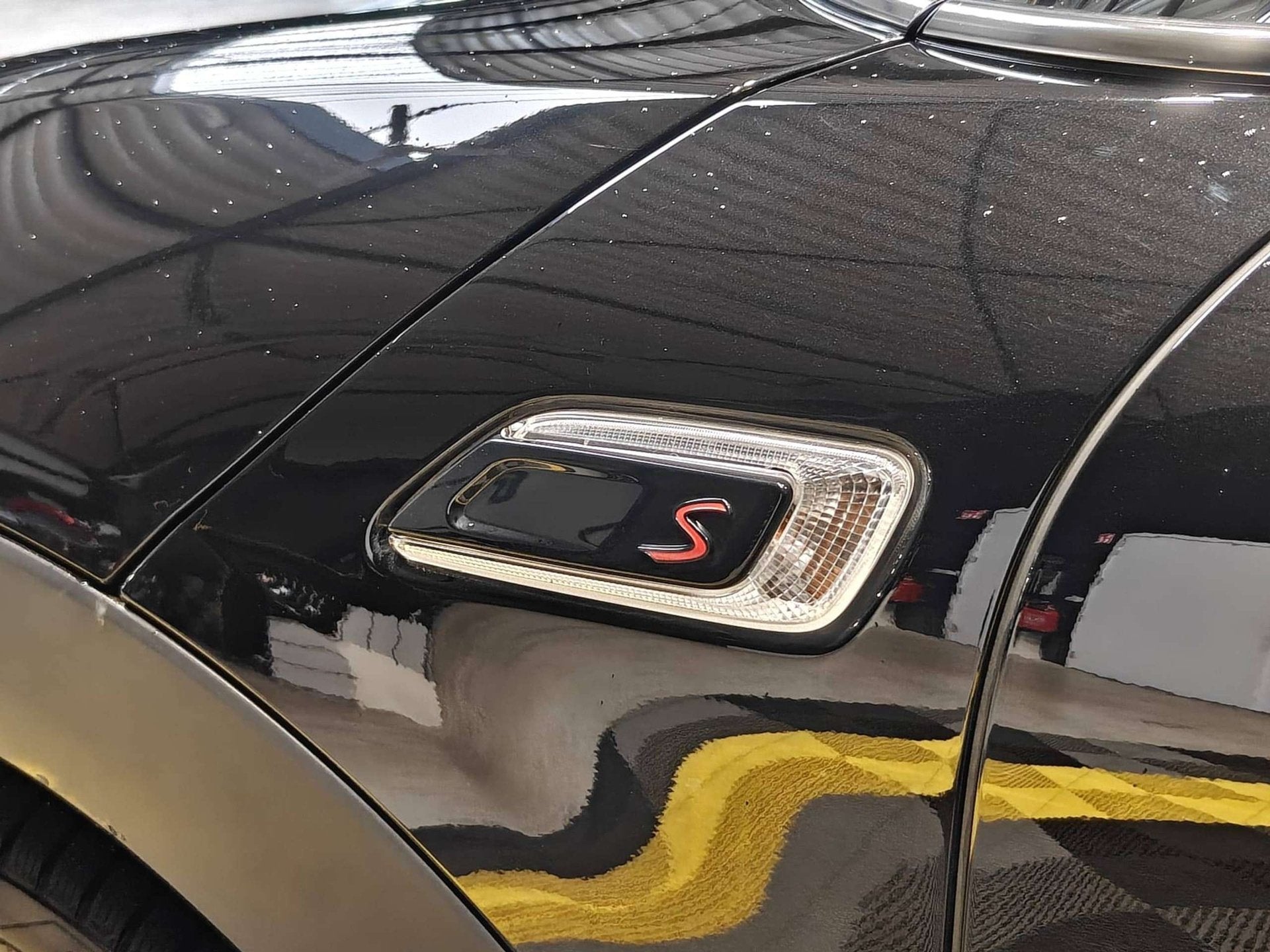 MINI Cooper S Clubman 2.0AS Black pack/Pano/LED/WarmLeder/Cr, https://public.car-pass.be/vhr/a9cd47cd-1bc6-4422-a3d0-a75aeed4ccd1