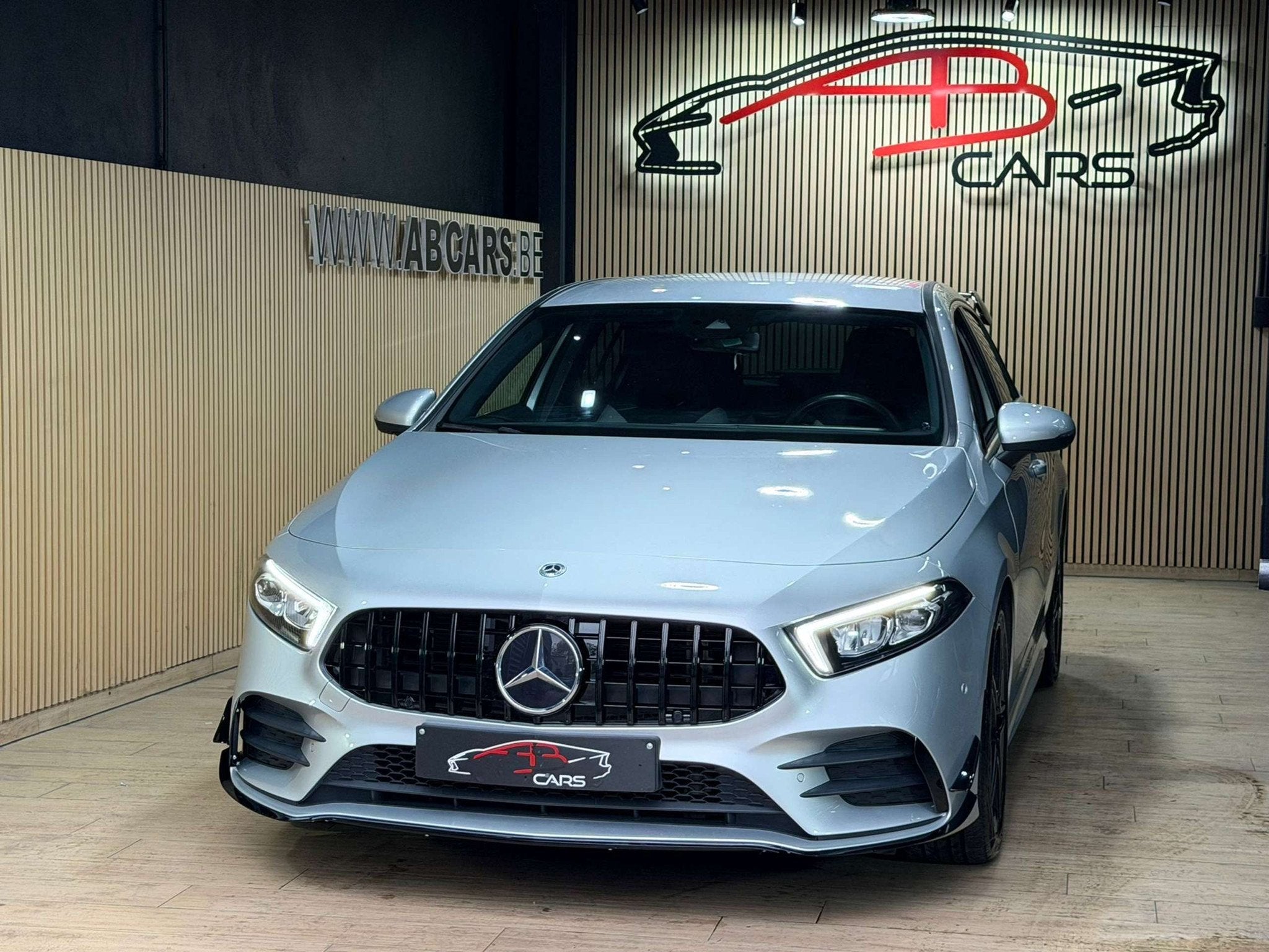 Mercedes-Benz A-Klasse A160 * PACK AMG / LOOK A45S * GAR 12, Gebruikt, 4 cilinders, https://public.car-pass.be/vhr/3839a5e0-59dd-4f9c-848f-4711b29036a6