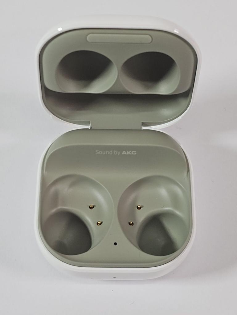 Samsung Galaxy Buds 2 - Oplaadcase - Wit/Groen | Tweedehands, Telecommunicatie, Mobiele telefoons | Oordopjes, Niet ingevuld, Niet ingevuld