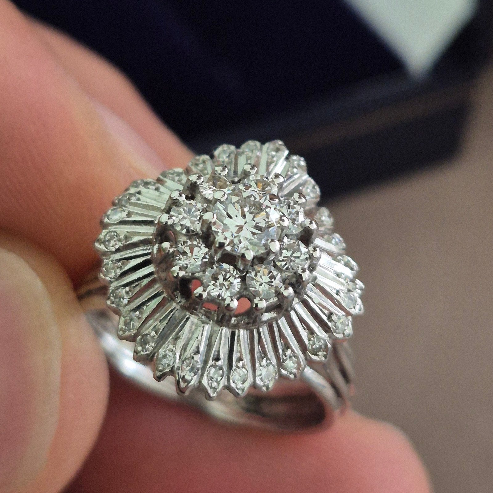 Diamant ring 18 karaat witgoud, Ophalen, Wit, Zo goed als nieuw, Met edelsteen