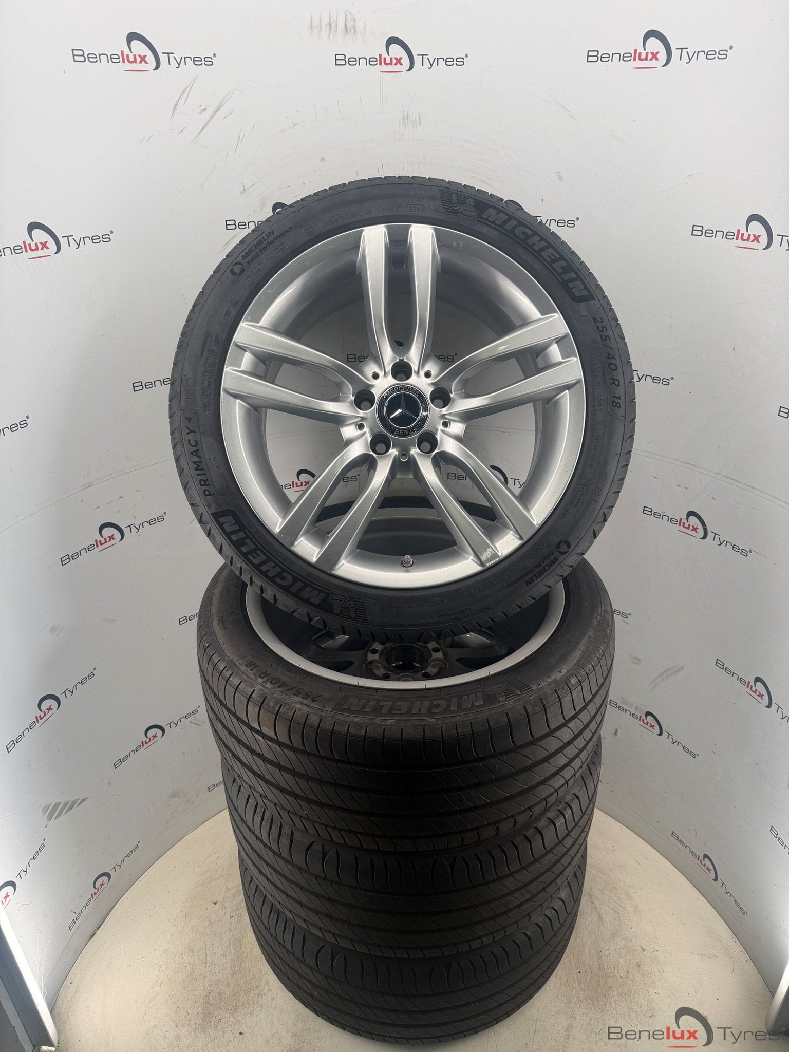 Mercedes SL W231 R231 Vito V-klasse AMG W447 W638 W639 W640, 18 inch, Gebruikt, 255 mm, -