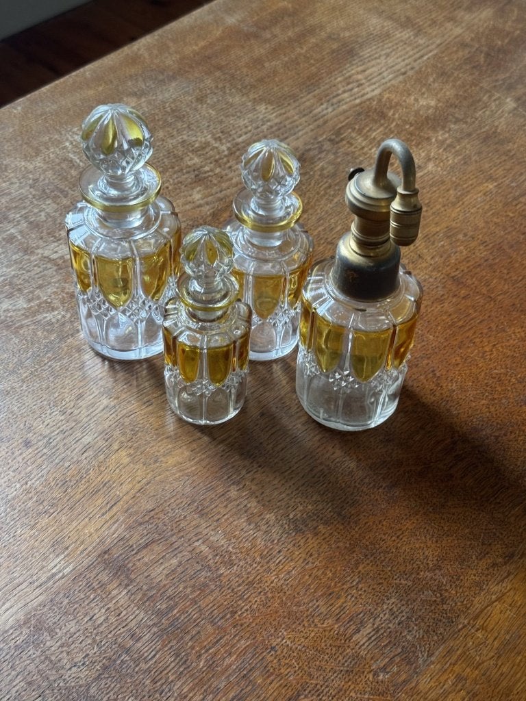 Val Saint Lambert Valambert 4 parfumflessen, amber, Ophalen