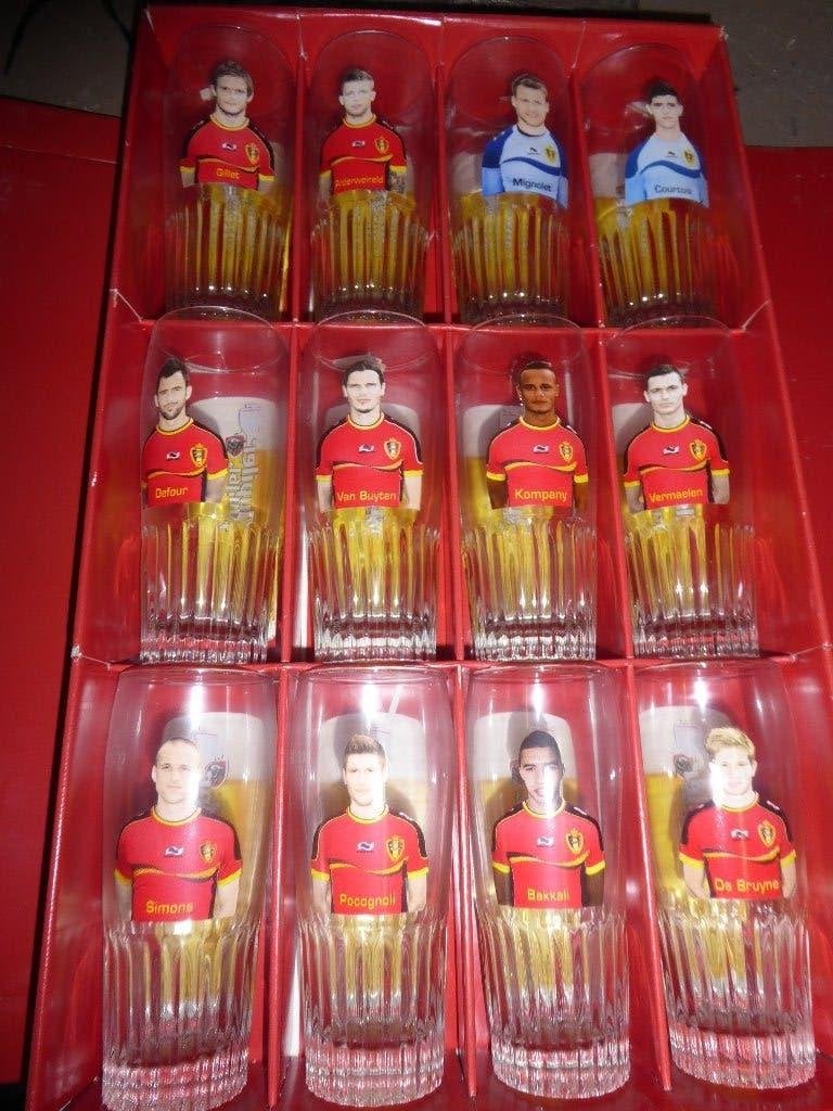 jupiler coffret red Devil Belgium , diables rouges, Verzamelen, Biermerken, Ophalen, Gebruikt, Glas of Glazen, Jupiler