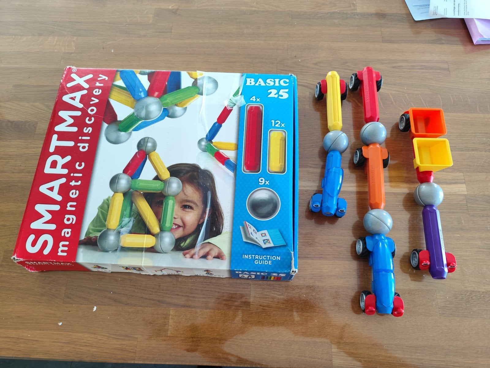 Smartmax doos met onderdelen en auto's, Ophalen