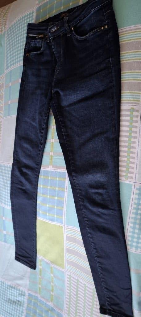 2 jeans ONLY maat 29"30-1 NIEUW en de andere zelden gedragen, Ophalen, Only, Blauw, Overige jeansmaten