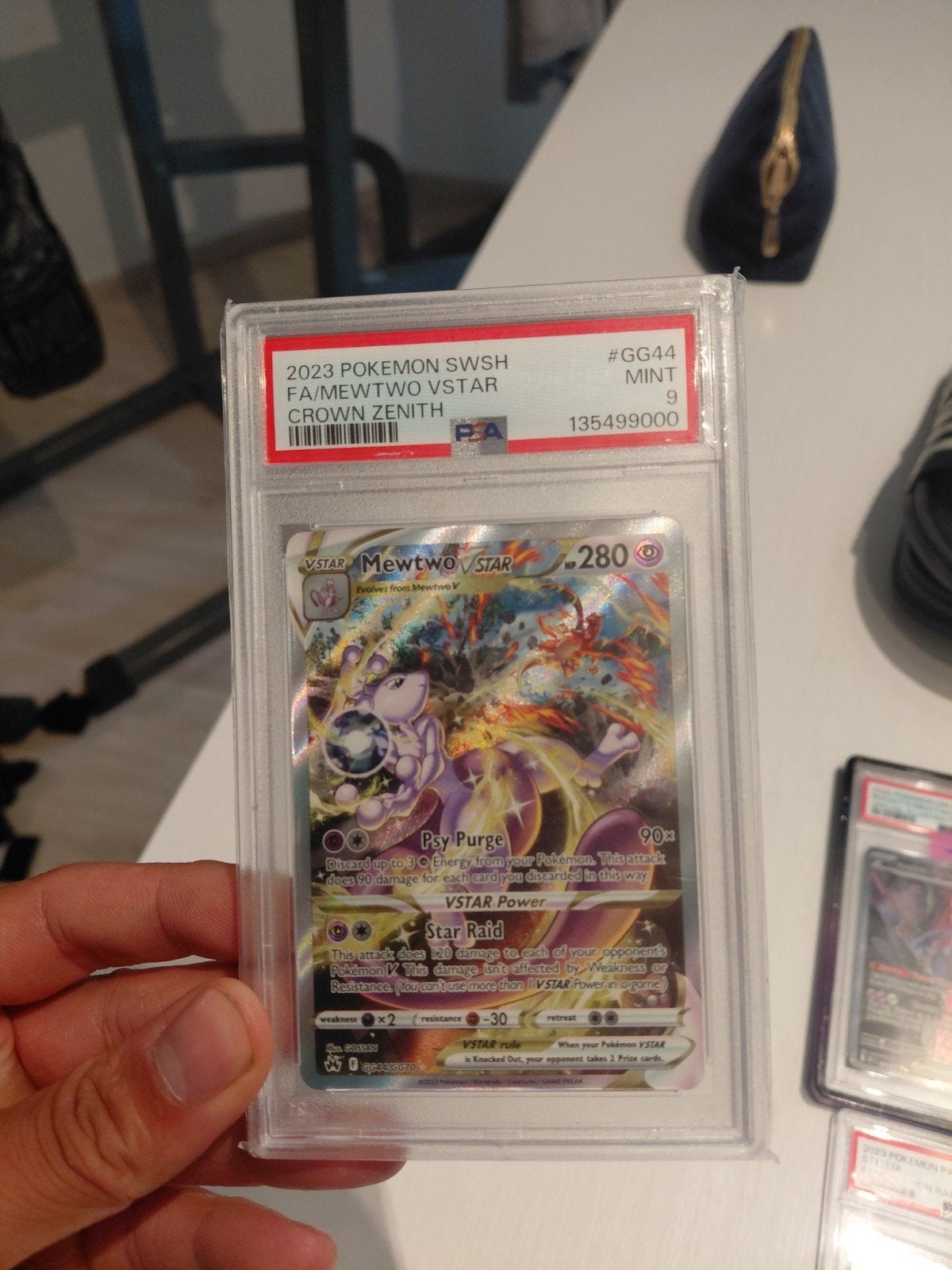 Mewtwo Vstar GG44 psa 9, Ophalen