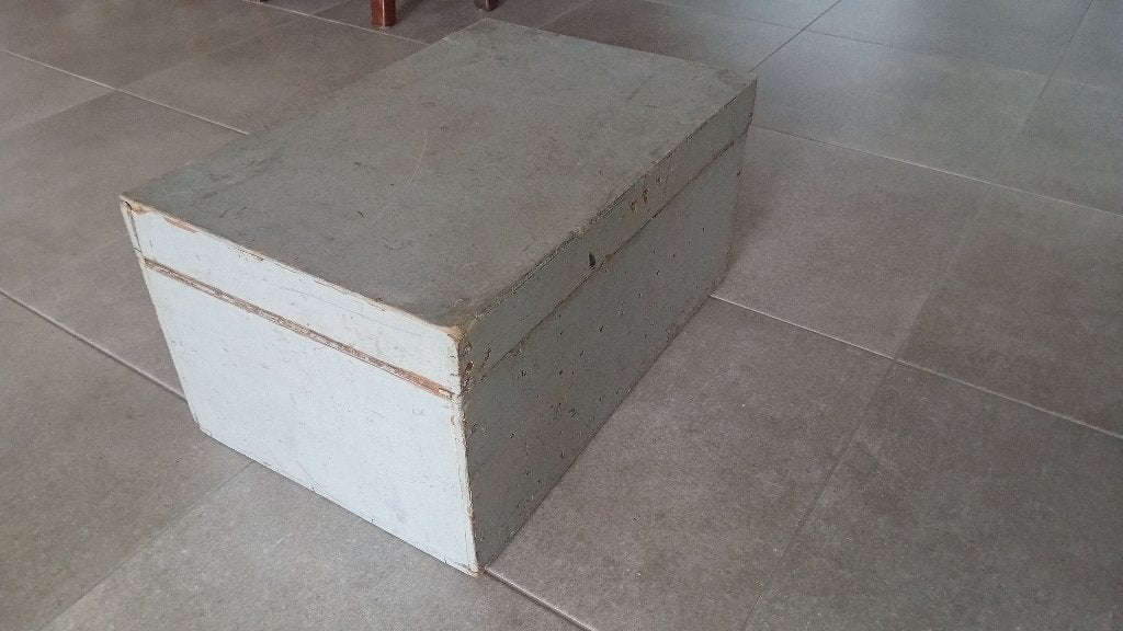 Houten kistje, Ophalen