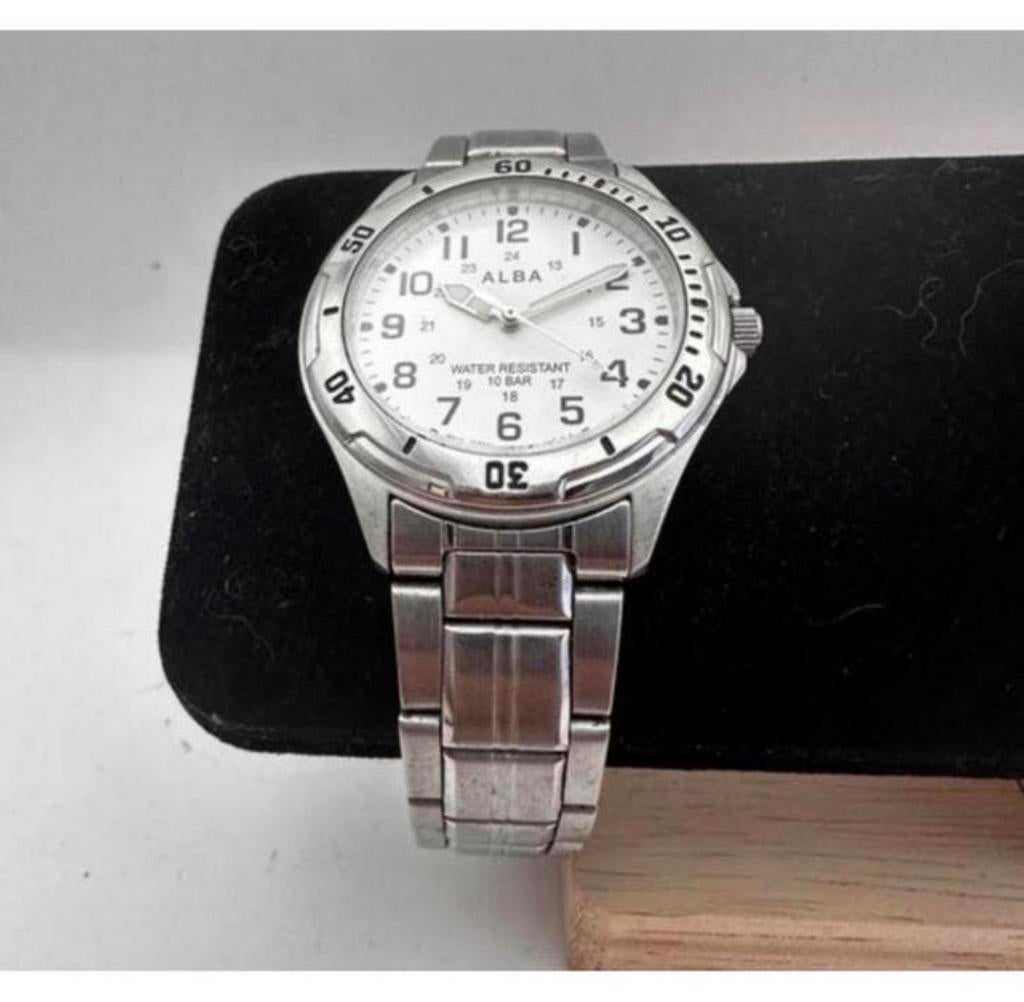 Vintage SEIKO Alba V501-0FG0 analoog Quartz mens watch 10bar, Staal, Polshorloge, Ophalen of Verzenden, Zo goed als nieuw