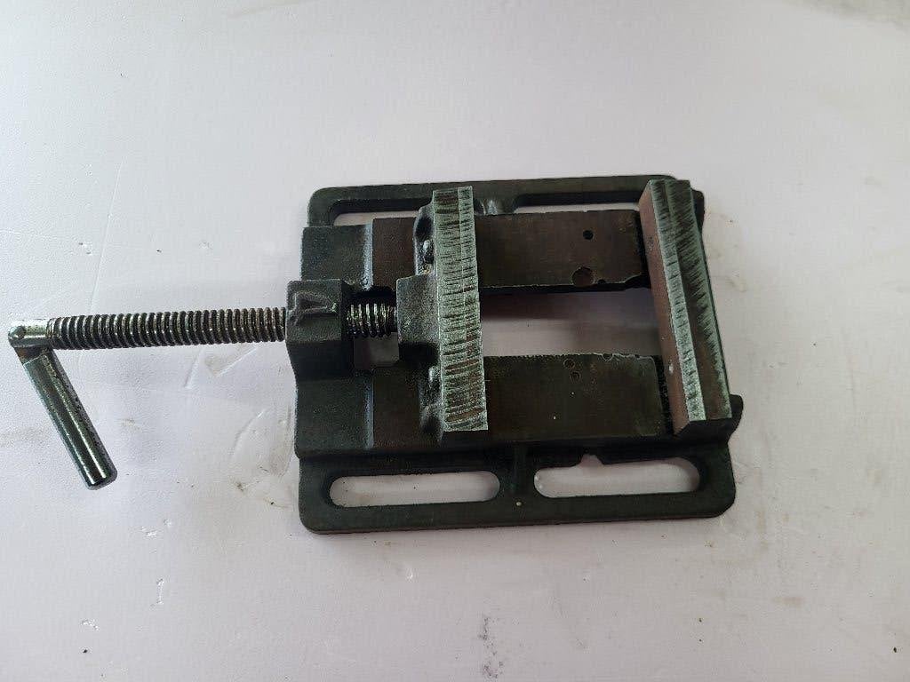 bankschroef nr 4, Doe-het-zelf en Bouw, Ophalen, Zo goed als nieuw, Minder dan 70 cm, Bankschroef