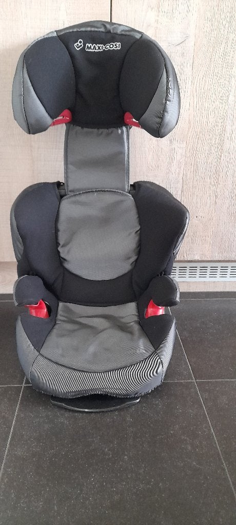 Autostoel Maxi-Cosi Kodi XR, Ceinture de sécurité, Dossier amovible, 15 à 36 kg, Enlèvement
