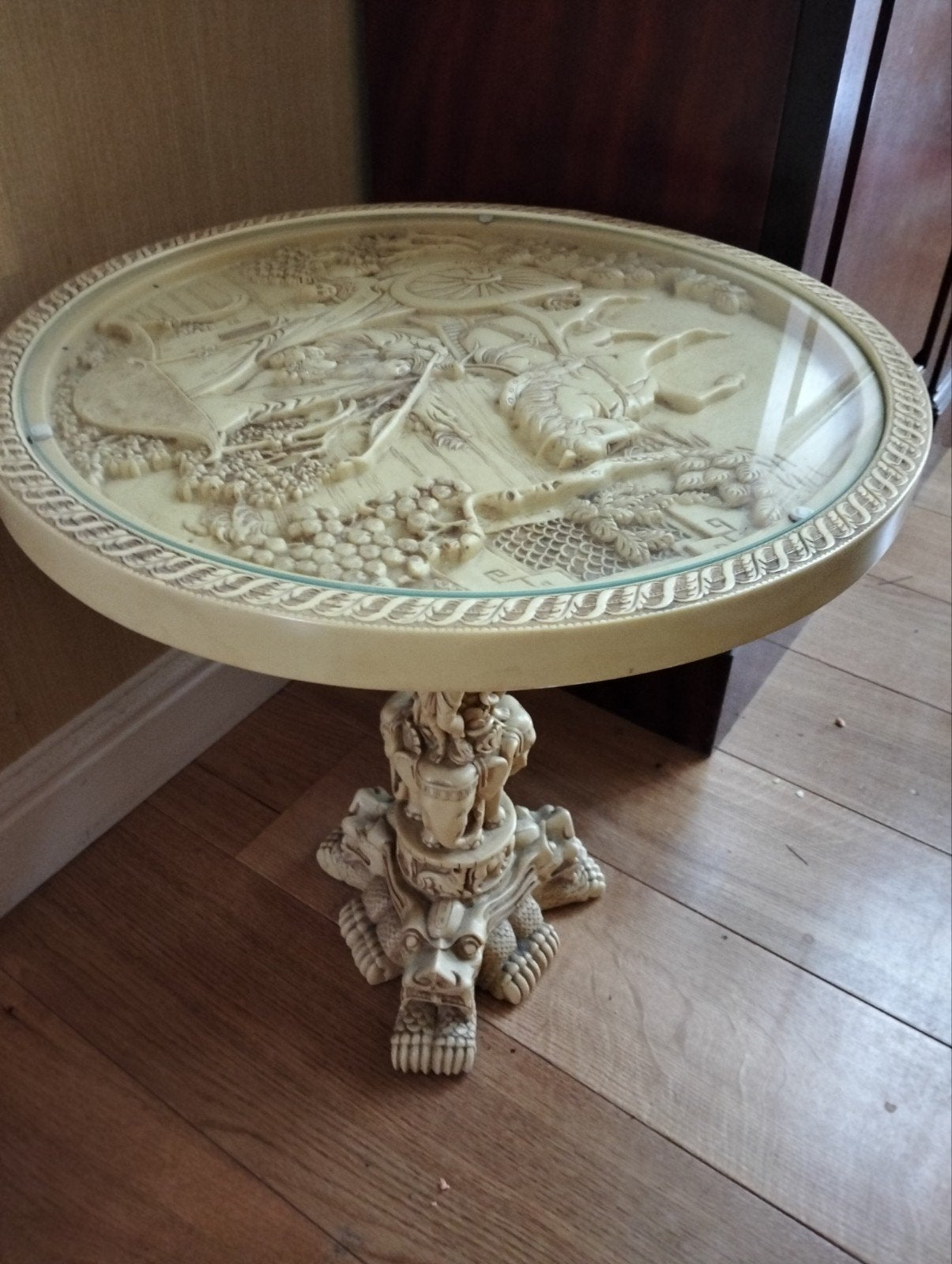 Table d'art en ivoire diam 46 cm, Enlèvement