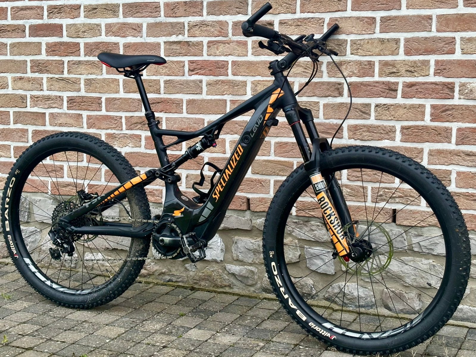 VTTAE Specialized Turbo Levo 27,5 M / Nouvelle Batterie, 47 à 51 cm, Enlèvement, Comme neuf, 50 km par batterie ou plus