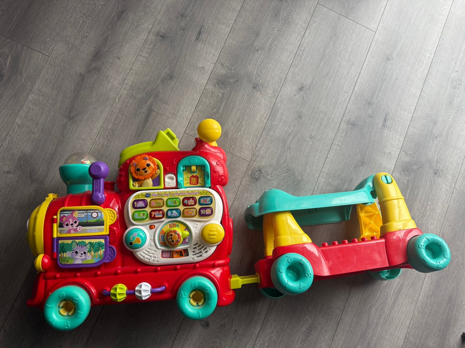 Vtech speeltrein baby/ kind, Enfants & Bébés, Jouets | Vtech, Enlèvement, Comme neuf
