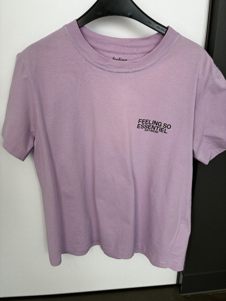 Paarse t-shirt van Essentiel in samenwerking met Feeling  s, Kleding | Dames, Paars, Ophalen of Verzenden, Zo goed als nieuw, Maat 36 (S)