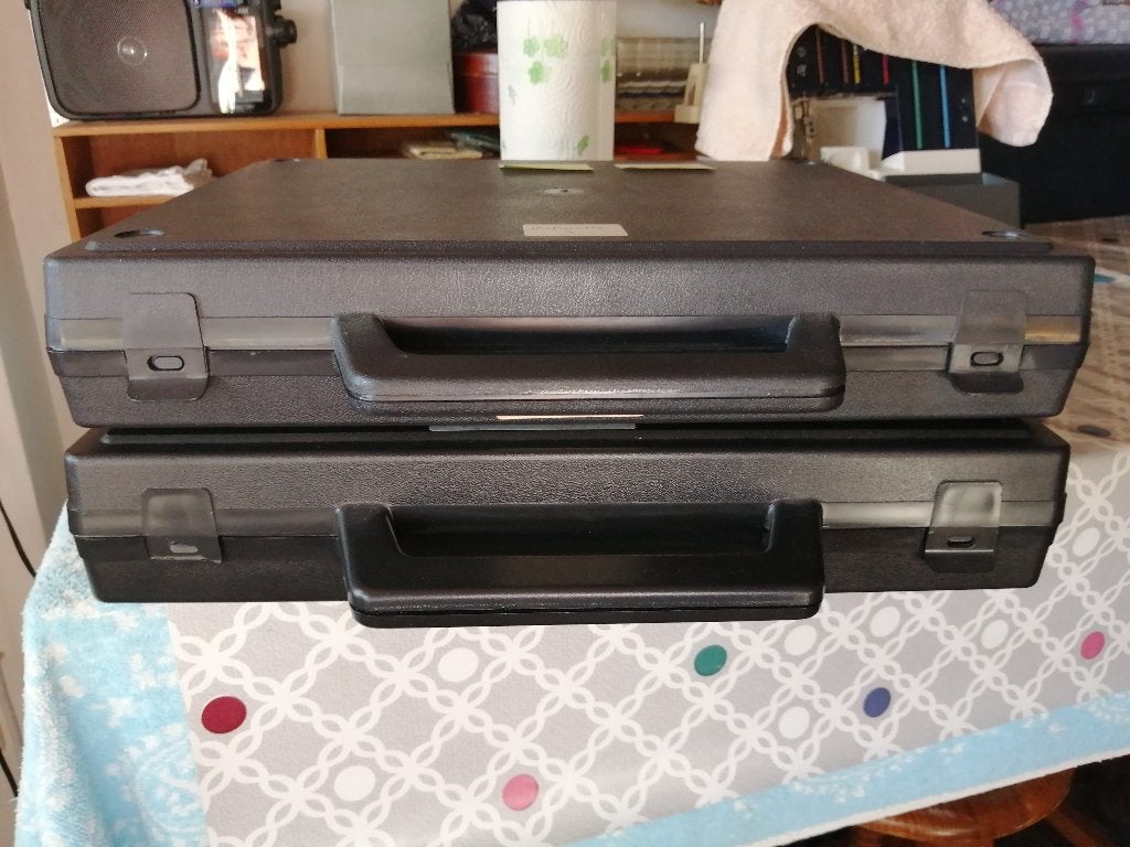 Dia boxen 8 stuks met inhoud van 6 schuiven.x 50 dias,, Audio, Tv en Foto, Diaprojectoren, Ophalen, Gebruikt