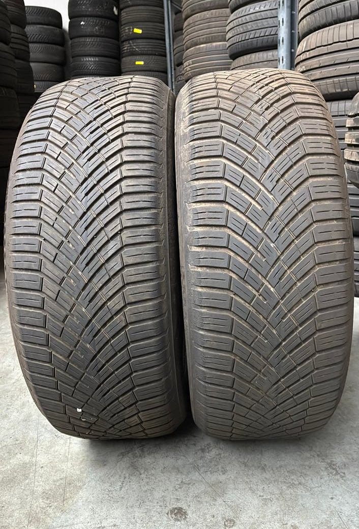 2255518 225/55/18 225/55R18 4seasons continental, Ophalen, Band(en)