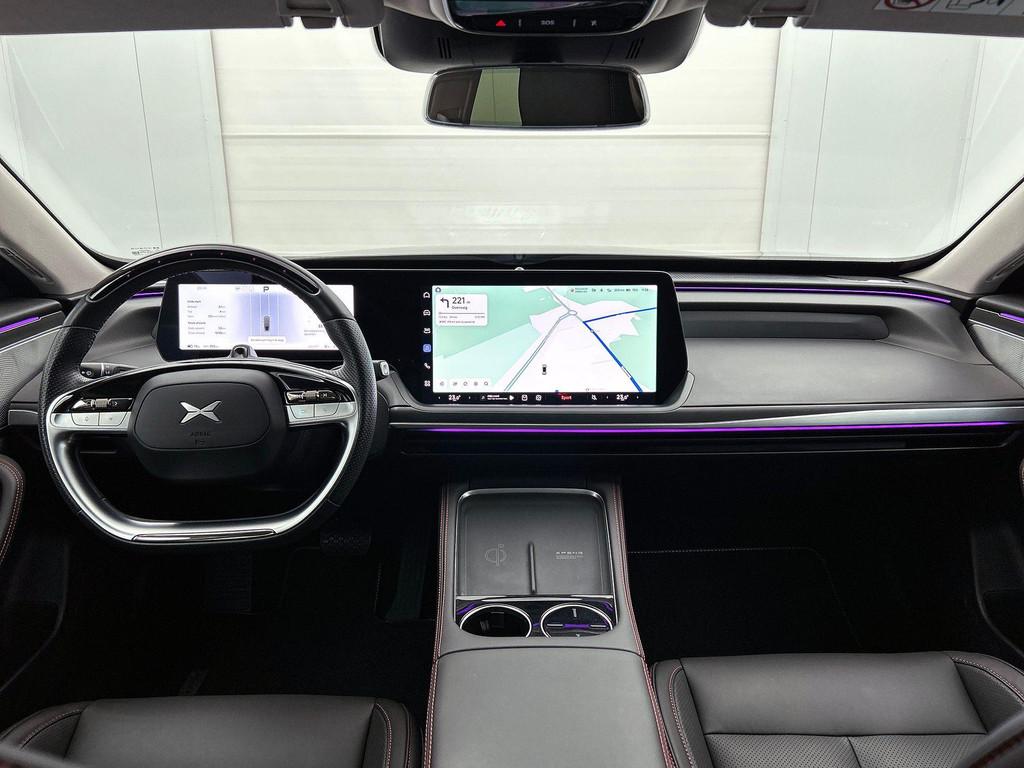 Xpeng P7 AWD Performance BEV 86KWH AWD, Auto's, 4 deurs, Stof, Gebruikt, 473 pk