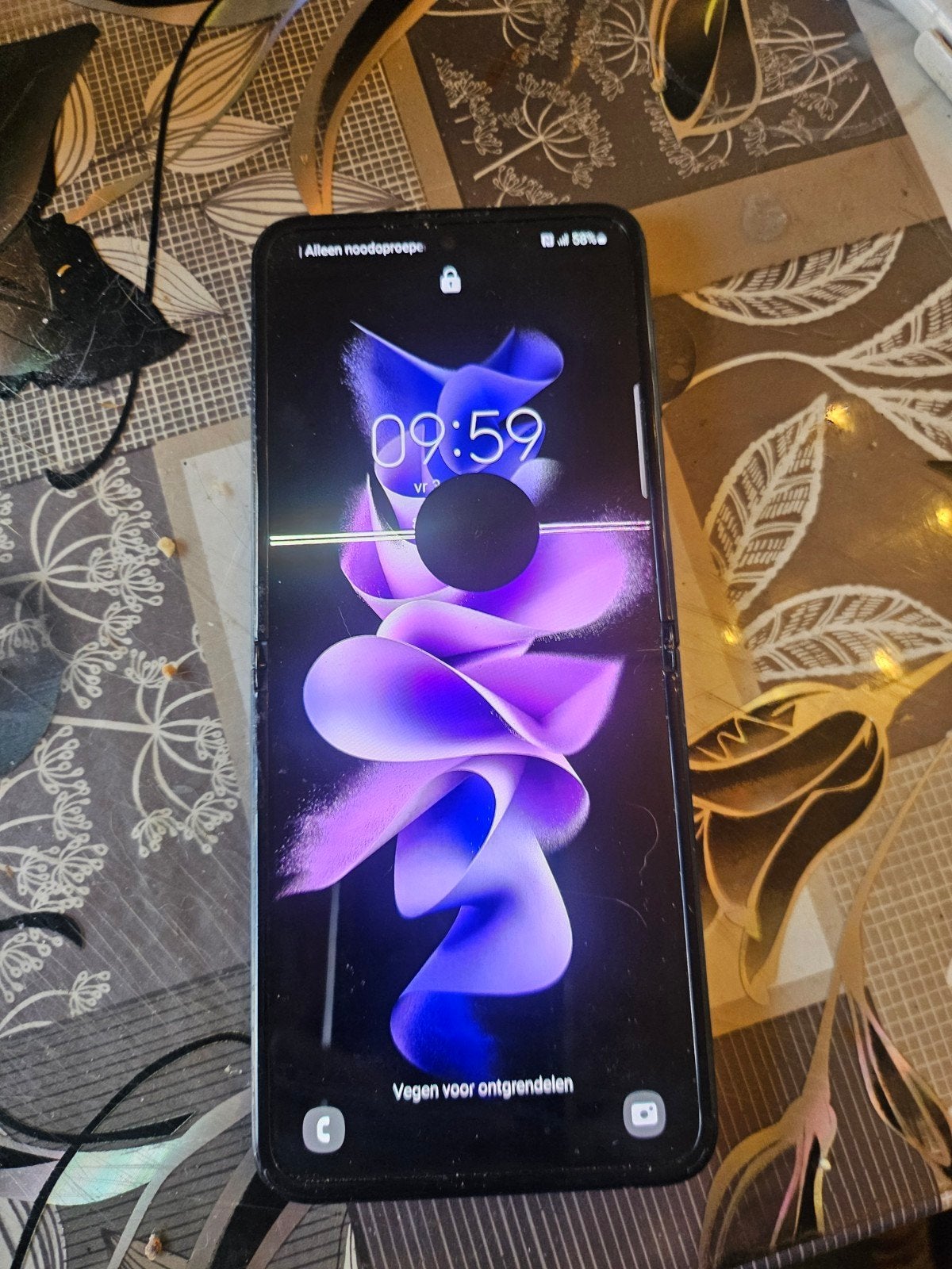 samsung flip3 zwart, Telecommunicatie, Gebruikt, Zwart, Touchscreen, Ophalen of Verzenden