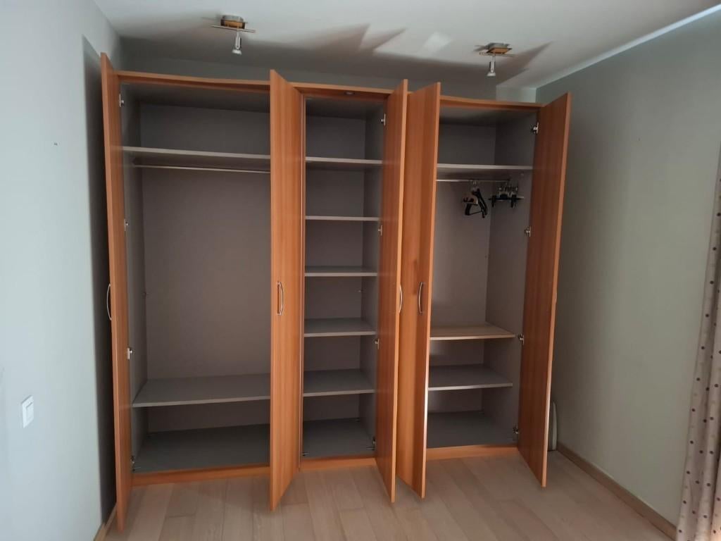 Kast, Ophalen, Zo goed als nieuw, Met lade(s)