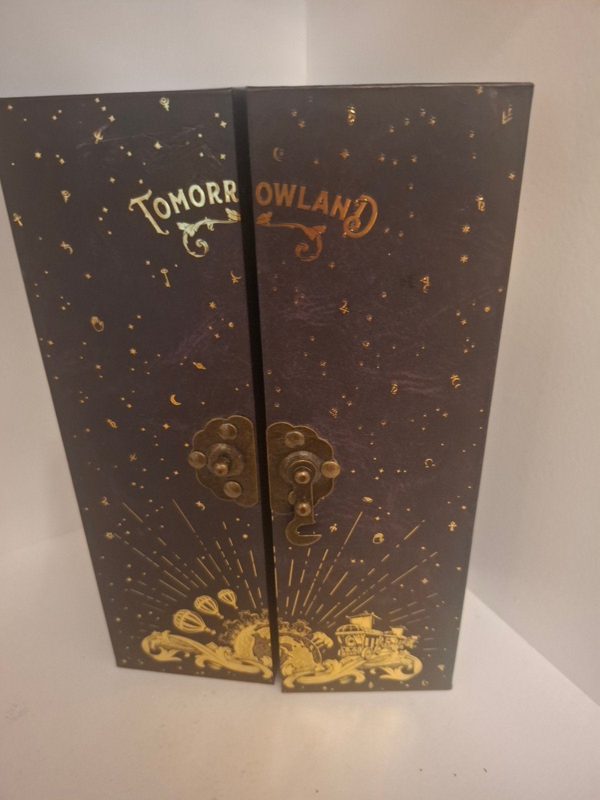 Tommorowland box 2017