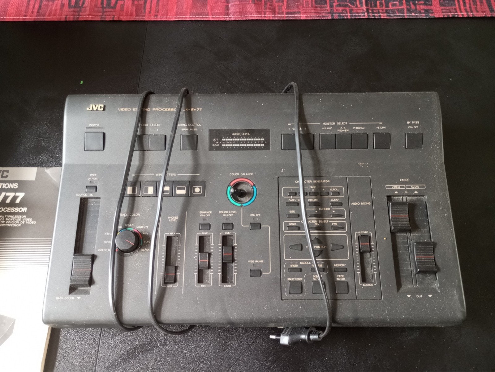 Table de mixage JVC-5V77, Ophalen, Gebruikt