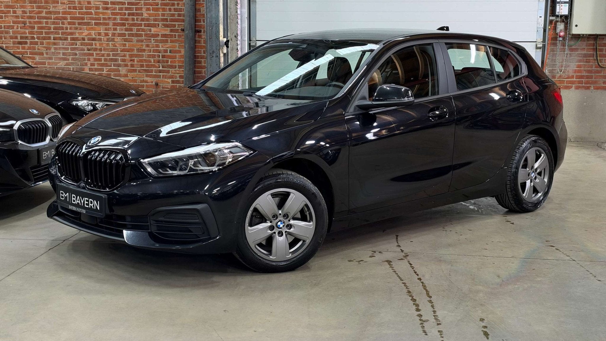 BMW 116 dA*Garantie*EURO6d*Automaat*LED*Parkeersensoren*Ca, Autos, 1940 kg, Achat, Euro 6, Entreprise