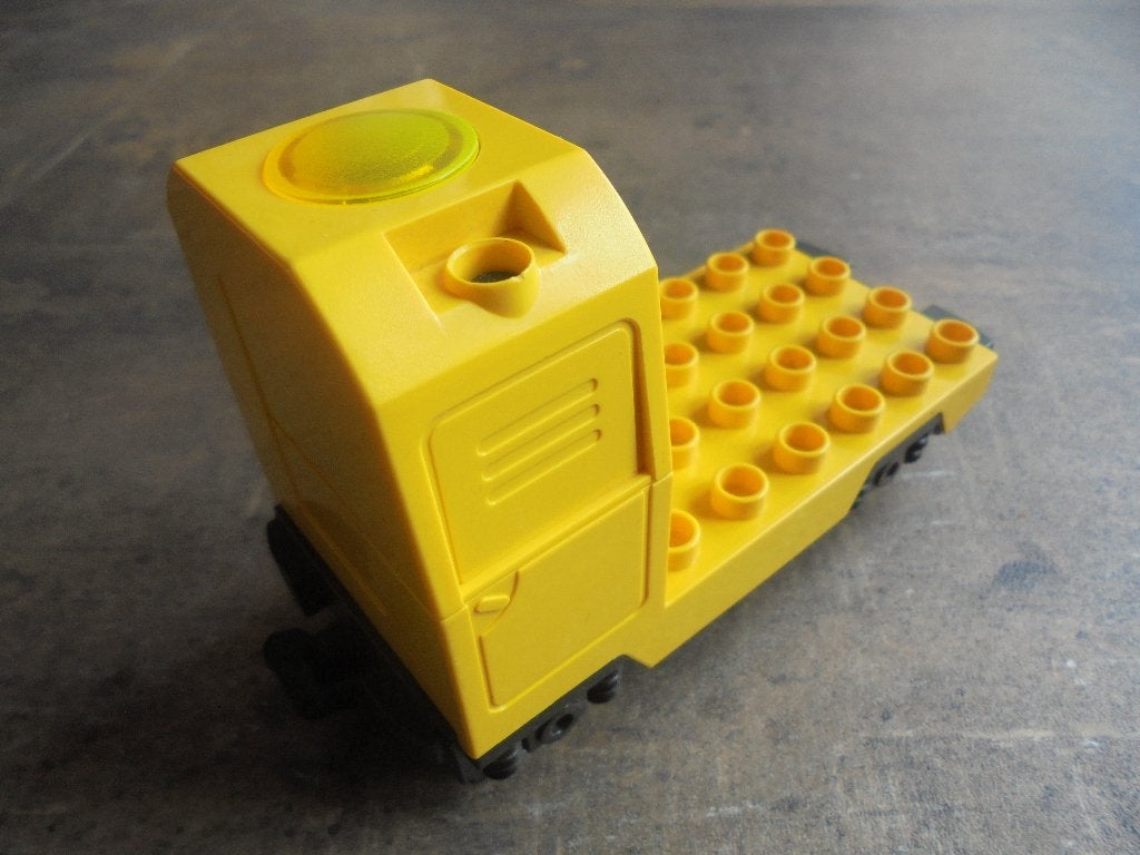 Lego Duplo Train Locomotive Base (zie foto's), Enfants & Bébés, Jouets | Duplo & Lego, Enlèvement ou Envoi, Utilisé, Briques en vrac