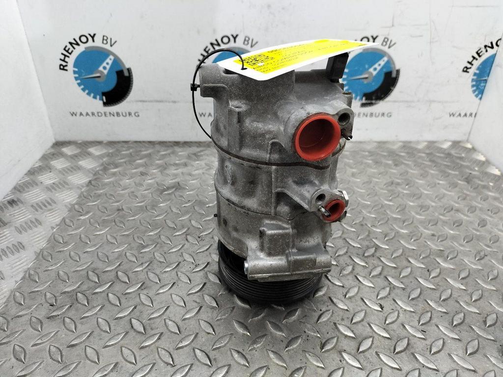 VOLKSWAGEN TOURAN AIRCO COMPRESSOR / AIRCOPOMP 5Q0816803F 20, Ophalen of Verzenden, Gebruikt, ARN erkend