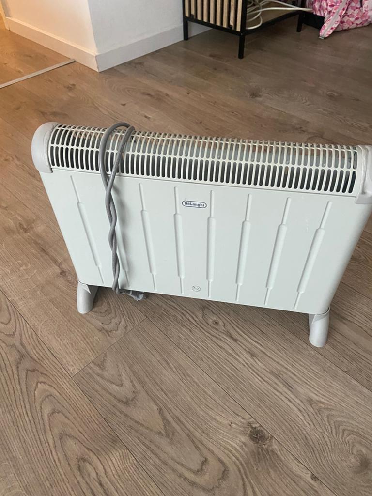 CHAUFFAGE DELONGHI, Enlèvement, Comme neuf