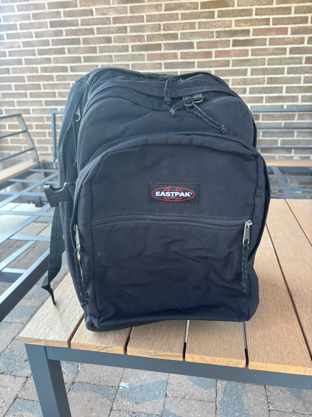 Eastpack TUTOR 39 liter schooltas, Bijoux, Sacs & Beauté, 40 à 50 cm, 30 à 40 cm, Comme neuf, Enlèvement