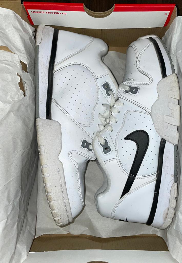 Nike schoenen, Ophalen, Zo goed als nieuw, Wit