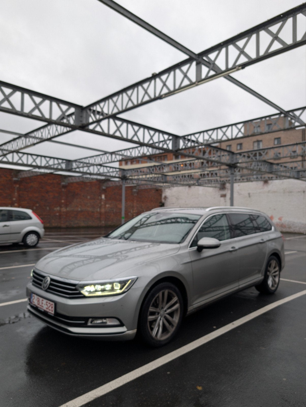 Te koop: Volkswagen Passat Variant (B8) Highline – 2016, Auto's, 4 cilinders, Leder, 5 deurs, Particulier