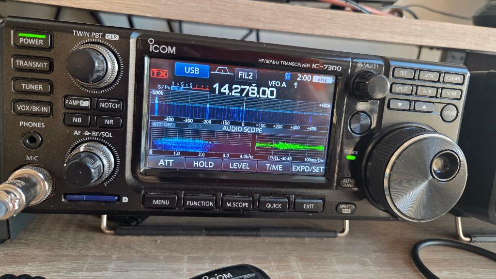 Icom IC-7300 HF-Transceiver, Telecommunicatie, Ophalen, Zo goed als nieuw, Zender en Ontvanger