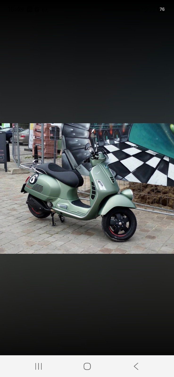 Vespa sei giorni, Enlèvement