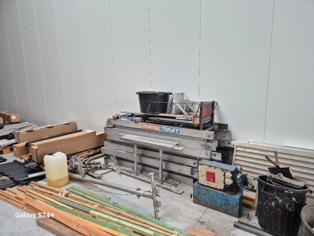 MONTE CHARGE HAUTEUR UTILE 26 METRES A SAISIR POUR 2.500 Eur, Bricolage & Construction, Monte-charges, Enlèvement, Utilisé, Ascenseur de chantier