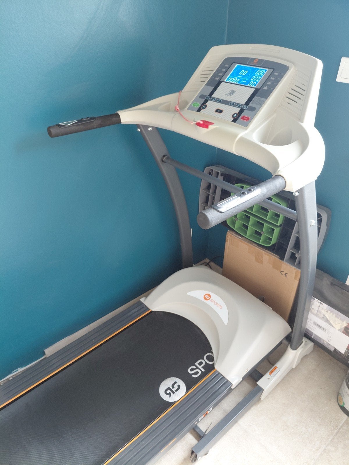 Tapis de course sportif RS, Sports & Fitness, Jambes, Tapis roulant, Enlèvement, Utilisé